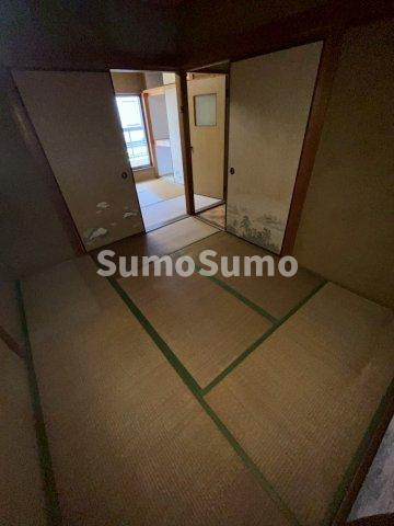 甲⼦園九番町⼾建の和室