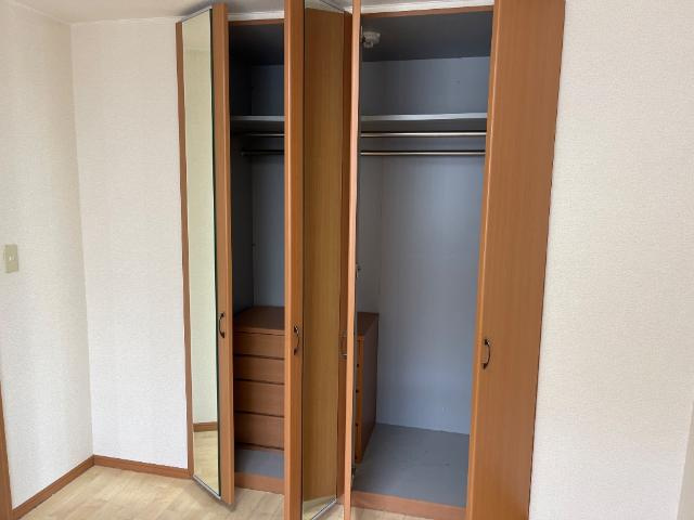 フィールドピアＥの収納|北洋間収納