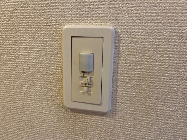 フィールドピアＥの設備|人感センサーライト