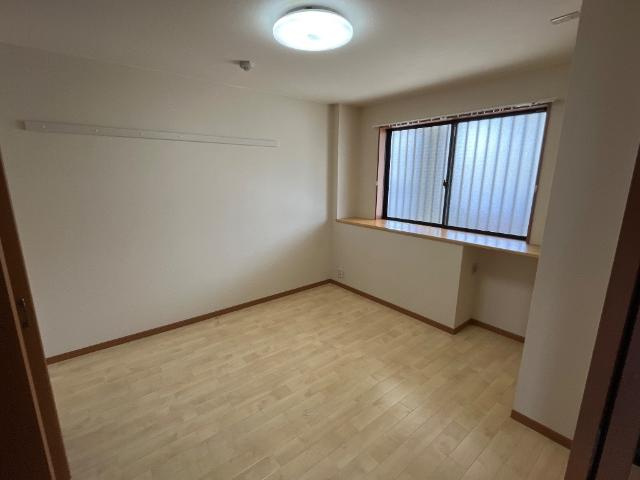 フィールドピアＥの内装|北洋間