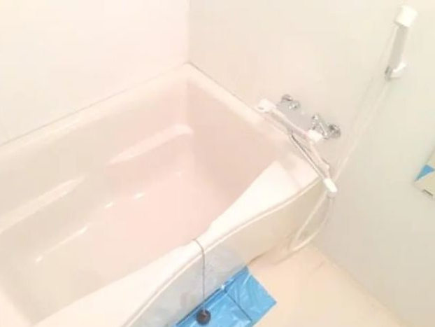 ライジングプレイス浅草弐番館の浴室