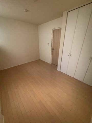 潮見台コートの寝室