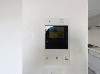 【セキュリティ】 | Mon | ※同物件、別のお部屋の写真です。