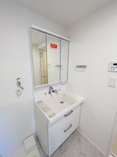 【独立洗面台】 | Mon | ※同物件、別のお部屋の写真です。