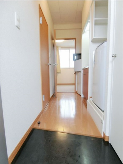 【玄関】 | レオパレスレガシィ和田 | 画像9