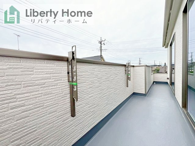 石岡市東光台5丁目　新築戸建　B号棟のバルコニー
