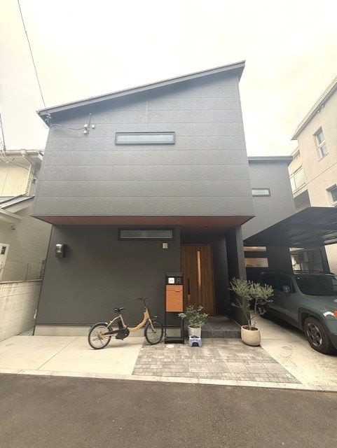 熊内町１丁目戸建