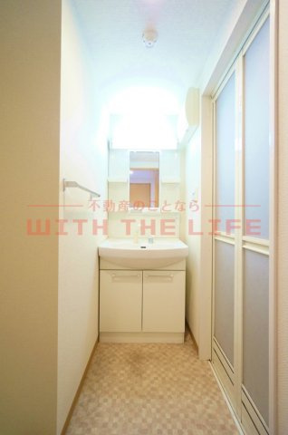 メゾンクラウン大手山【キャッシュバック対象物件】の独立洗面台|使いやすい独立洗面台です