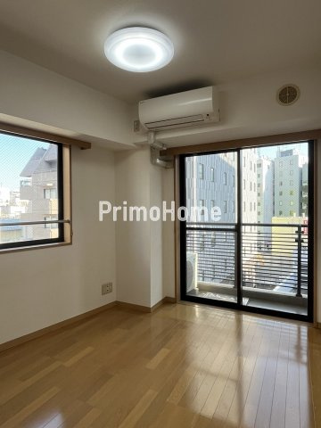 コンテント浅草橋の洋室