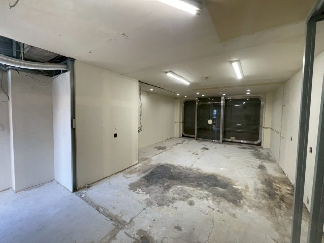 梅野ビルの内装