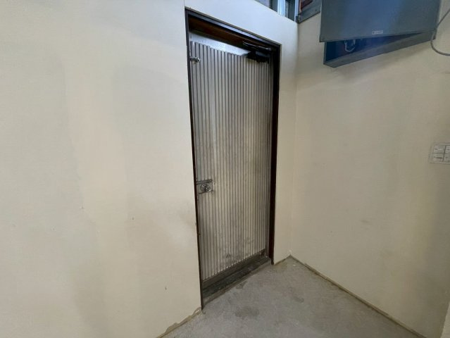 梅野ビルの内装