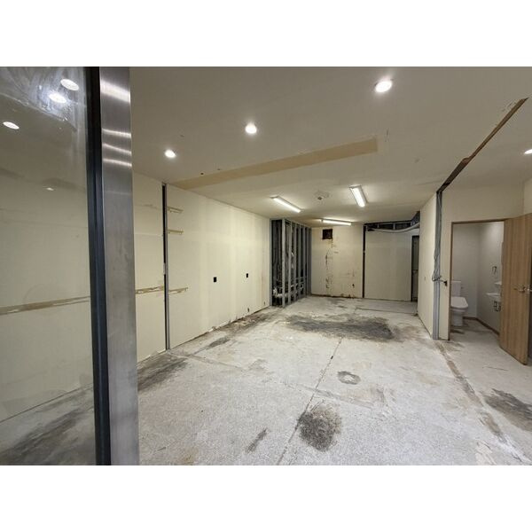 梅野ビルの内装