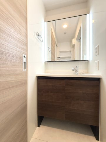 ガナールⅡの独立洗面台|おしゃれな洗面化粧台