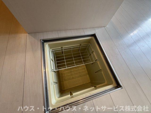 グラーティアのその他