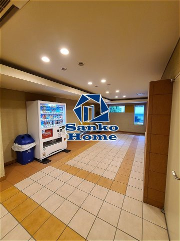 ライジングプレイス浅草弐番館のロビー