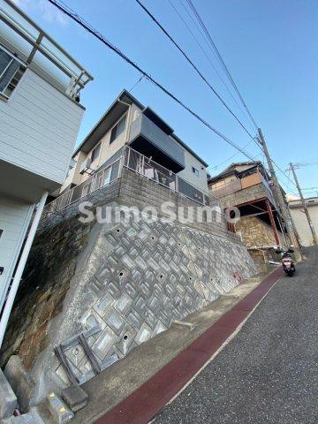 Green Bell Hillsの外観