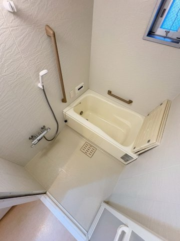 ＵＲグリーンヒルズ仁川の浴室