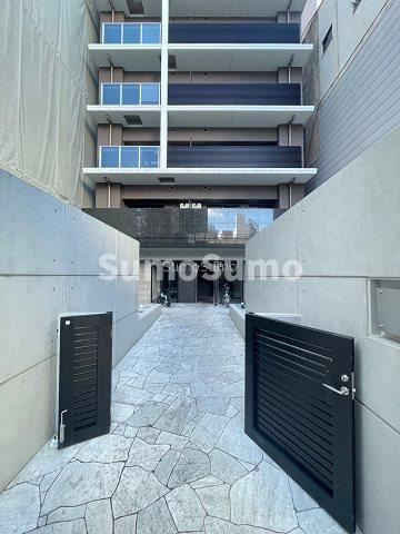 S-RESIDENCE日本橋Qualierのエントランス|清潔なエントランスです