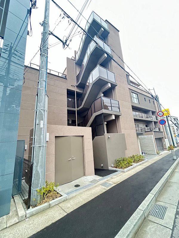 GOPI RESIDENCESの外観
