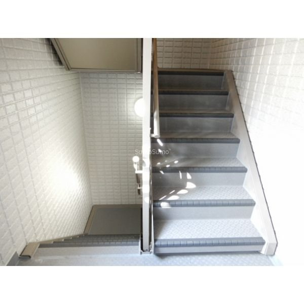 Hebel Maison kujoのロビー|落ち着いたロビーです