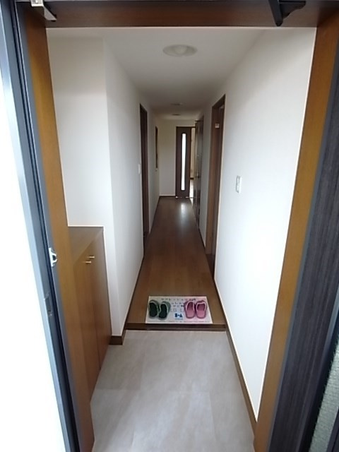 KDXレジデンス夙川ヒルズ　3番館の玄関