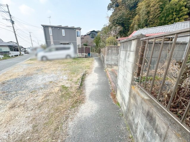 糟屋郡篠栗町大字高田　土地の前面道路含む現地写真|現況の接道状況