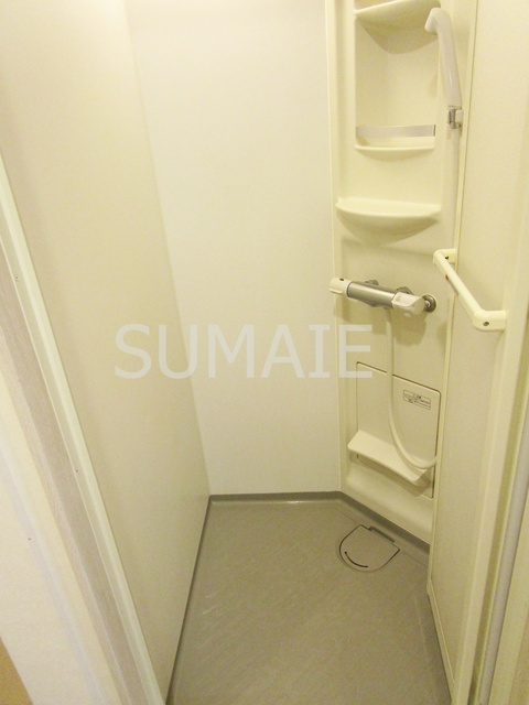 千駄木ハイムの浴室|使いやすいシャワールーム♪