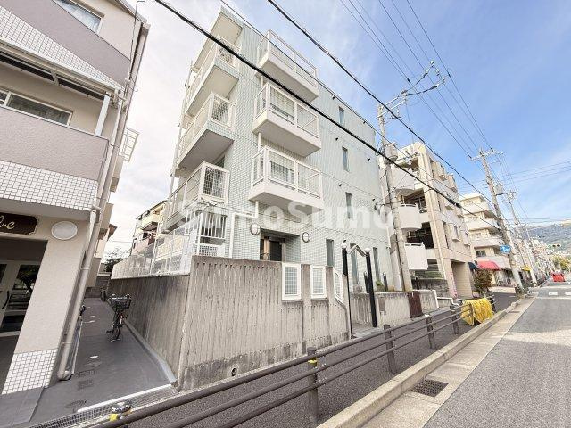 アーバンKⅡの外観|外観もきれいです