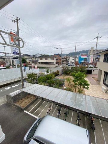 グラン逆瀬川の展望