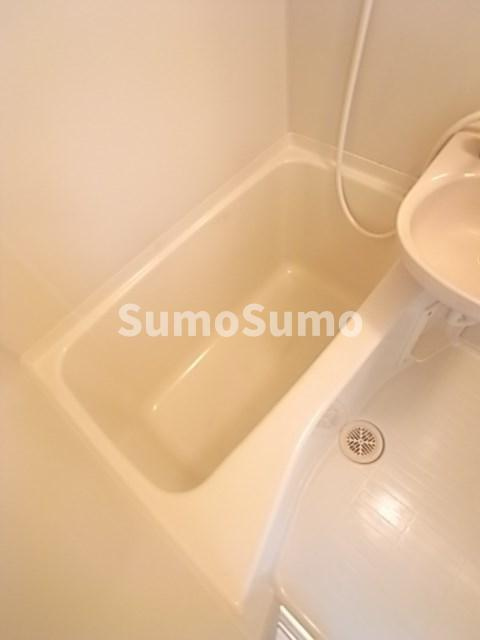 JUN中山手の浴室