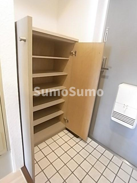 JUN中山手の収納