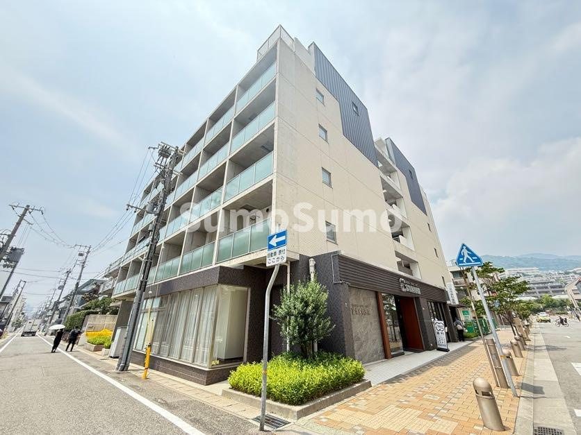 神戸市東灘区森南町１丁目の賃貸マンションの外観