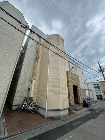 H.Cフラッツ月見山Ⅱの外観