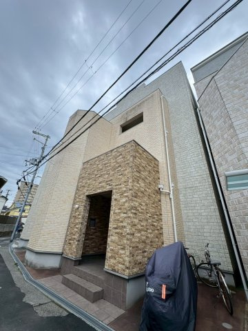 H.Cフラッツ月見山Ⅱの外観