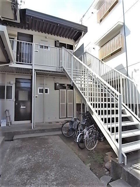 石屋荘