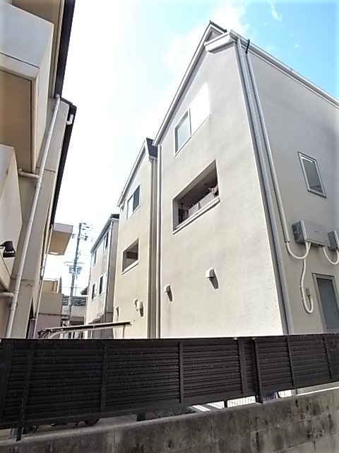 石屋荘の外観