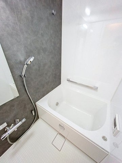 【浴室】 | Mon | ※同物件、別のお部屋の写真です。