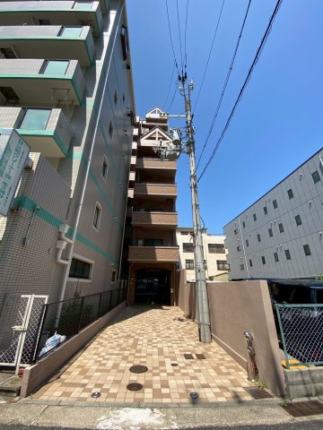 グランシャトー兵庫塚本通の外観|建物外観を気になさる方へ、見た目の良い物件です