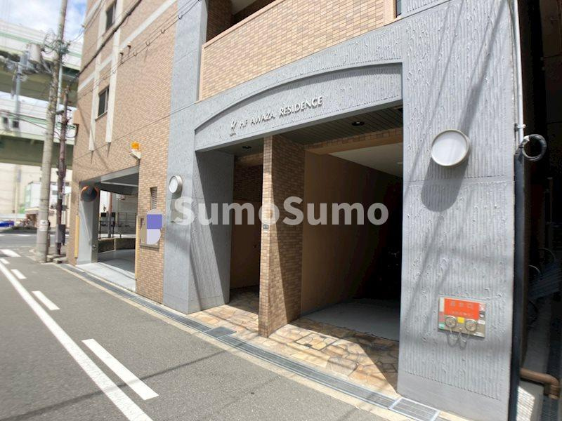 Gran Pino 立売堀の外観