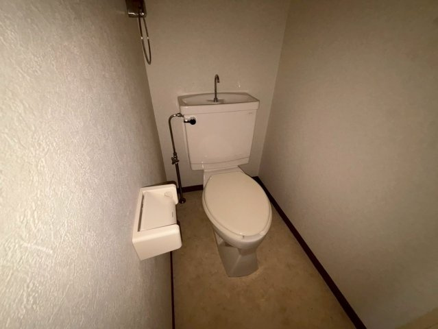 ジュネス城北新町Ⅲのトイレ