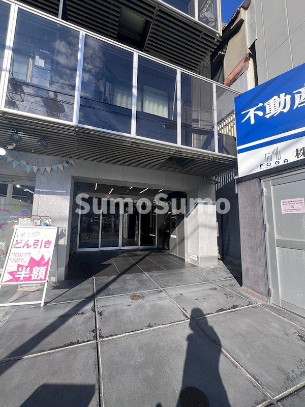 GARE NAMBAのエントランス