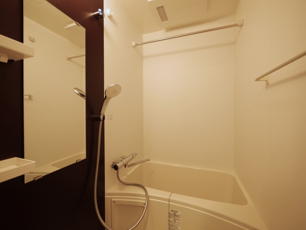東大阪市長田中１丁目の賃貸マンションの浴室