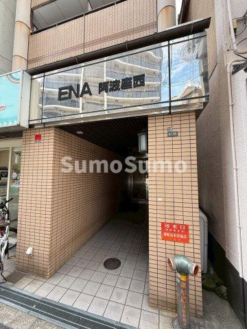ENA阿波座西のエントランス