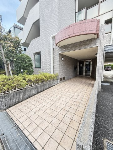 シャロームテラスのエントランス