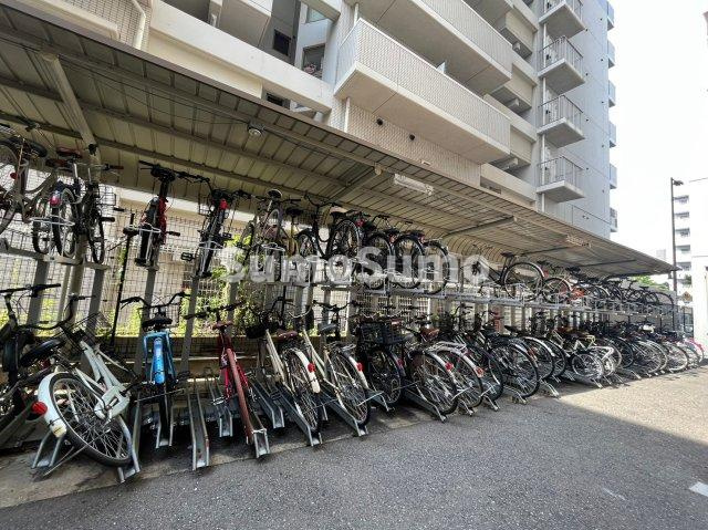 KDXレジデンス難波南の駐車場