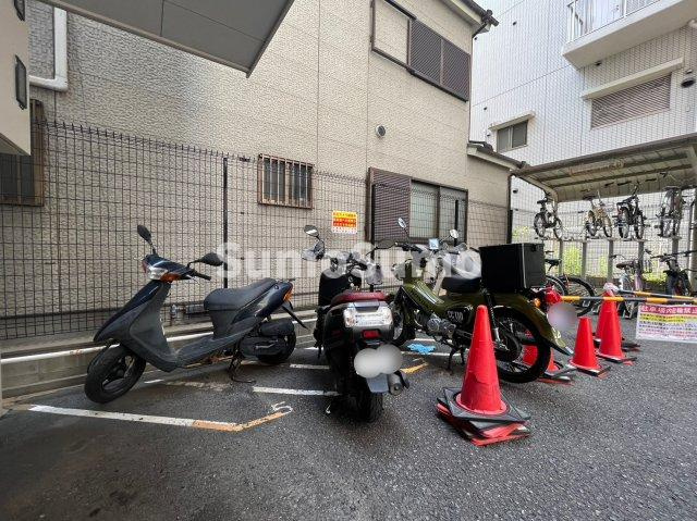 KDXレジデンス難波南の駐車場