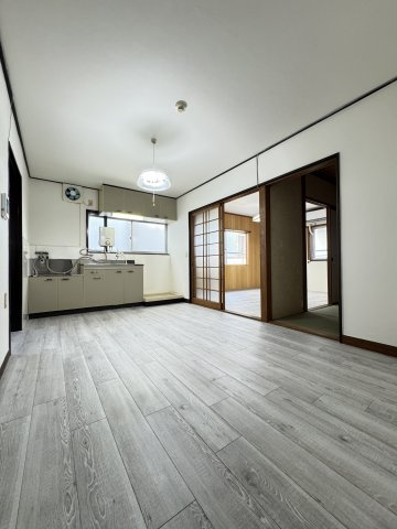 H2六甲の居間・リビング