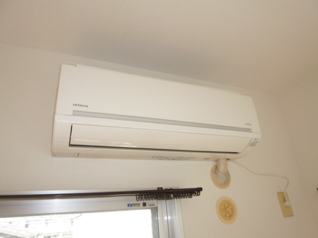 ドメスティックカーサの設備|エアコン