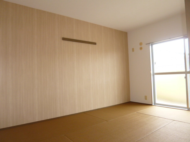 ドメスティックカーサの和室