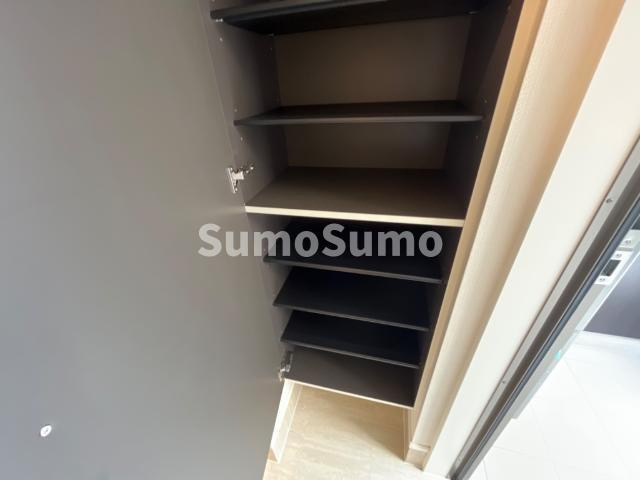 プランドール豊町の玄関